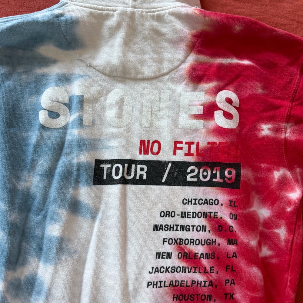 The Rolling Stones Red and Blue Tie-Dye Hoodie - NO FILTER TOUR 2019 - Picture 5 of 6